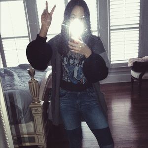 Meet your Posher, Chey